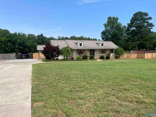 4280 Woods Cove Rd, Scottsboro, AL, 35768-4949 | Card Image