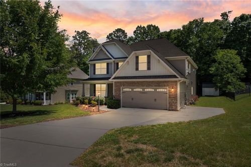 1826 Castlegate Ct, High Point, NC, 27265-2455 | Card Image