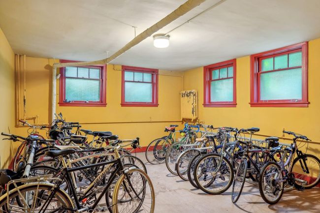secured bike storage | Image 33