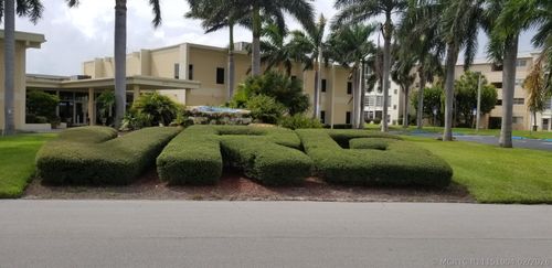 305-300 Ne 26th Ave, Boynton Beach, FL, 33435-2063 | Card Image