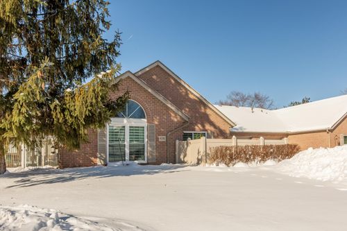 2-4081 Chennin Dr, Columbus, OH, 43230-6409 | Card Image