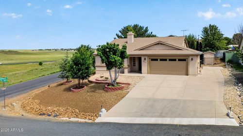 8000 Eagles Nest Ln, Prescott Valley, AZ, 86314-4200 | Card Image