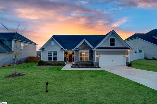 142 Juniper Hill Dr, Powdersville, SC, 29642-7784 | Card Image