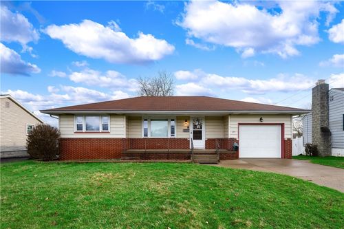 695 Crowder Ave, Sharon, PA, 16146-3081 | Card Image