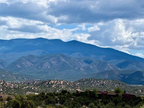 3000 Monte Sereno Dr, Santa Fe, NM, 87506-0187 | Card Image