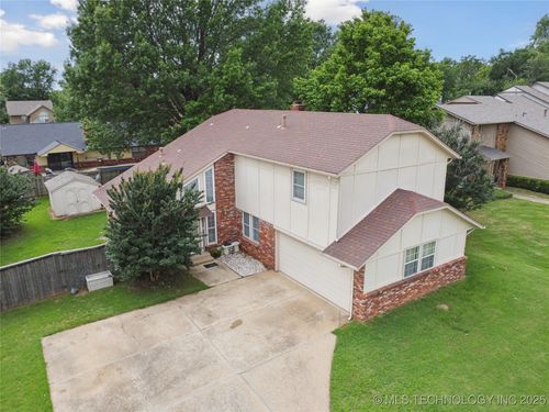 6316 Ash Ave, Broken Arrow, OK, 74011-4107 | Card Image