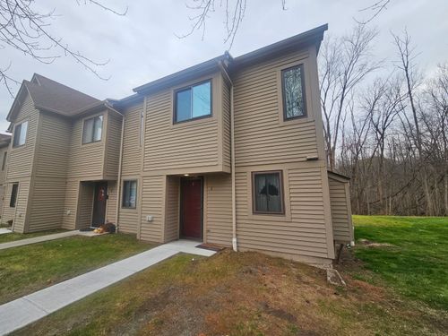 apt-1-135 Village Square Dr, New Britain, CT, 06053-1212 | Card Image