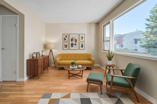 79 Penworth Close Se, Calgary, AB, T2A5N4 | Card Image