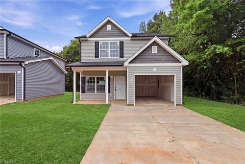 460 Sanford Ave, Mocksville, NC, 27028-2916 | Card Image