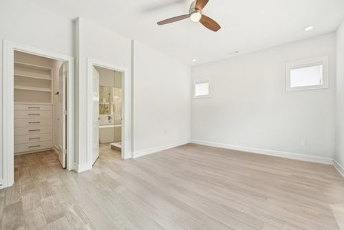 1-4538 Oakenwald Ave, Chicago, IL, 60653-4514 | Card Image