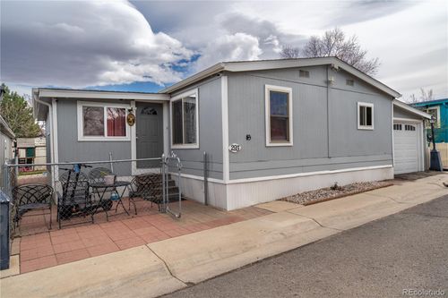 1400 S Collyer St, Longmont, CO, 80501-6946 | Card Image