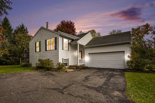 1431 Lakewood Blvd, Holland, MI, 49424-6243 | Card Image