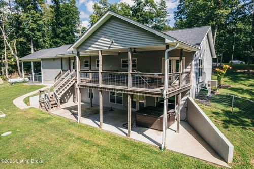 164 Greenshores Circle Ln, Mc Daniels, KY, 40152-7084 | Card Image