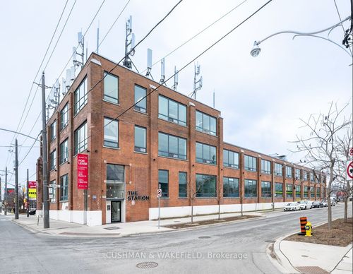 201-20 Leslie St, Toronto, ON, M4M3L4 | Card Image