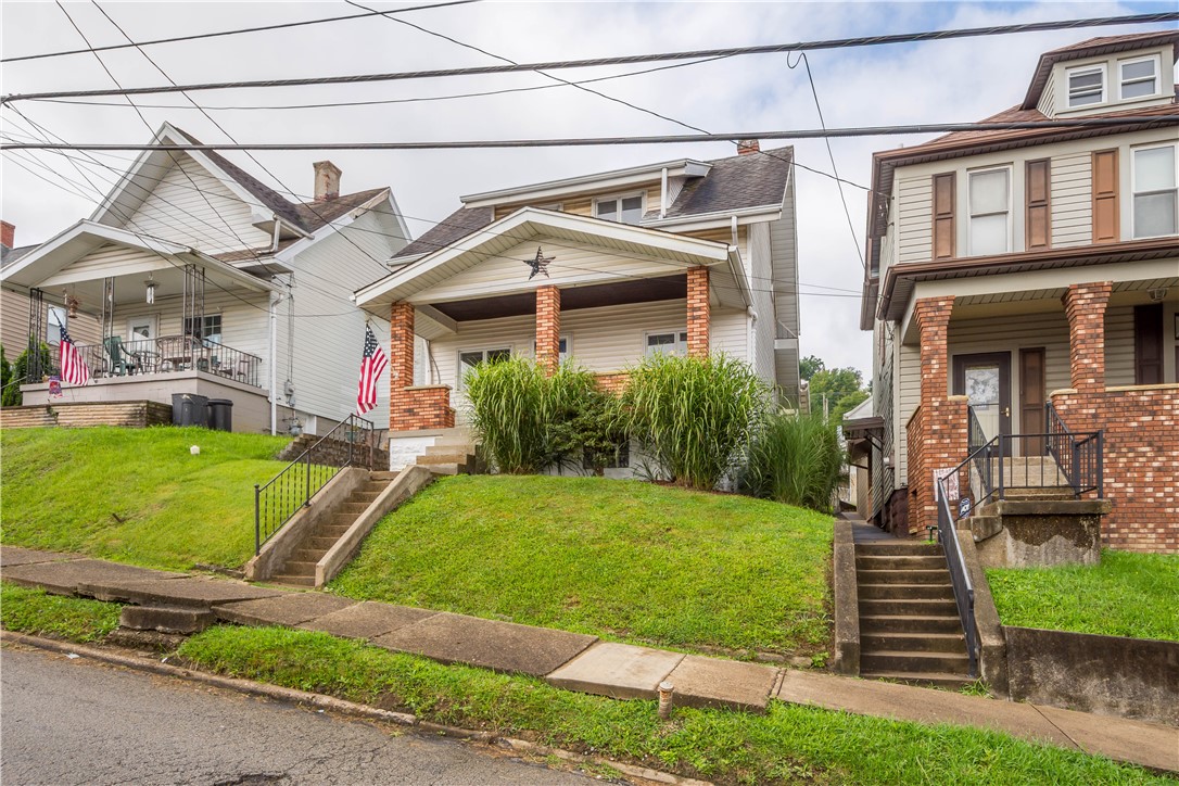 Residential in N Charleroi 4
