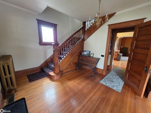 809 2nd Ave N, Clear Lake, IA, 50428-1721 | Card Image