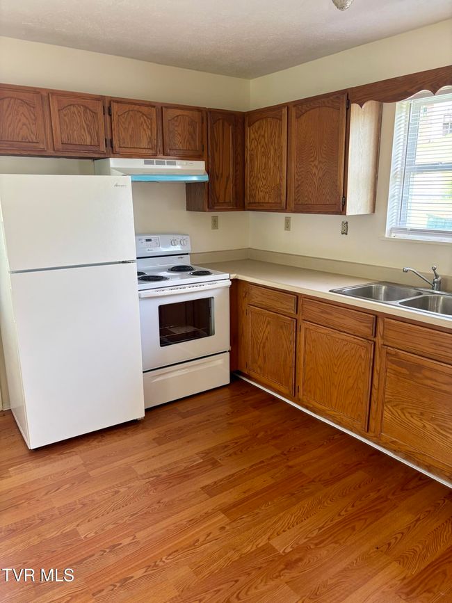 122 Kitty Cole Ln, House other with 2 bedrooms, 1 bathrooms and null parking in Dungannon VA | Image 5