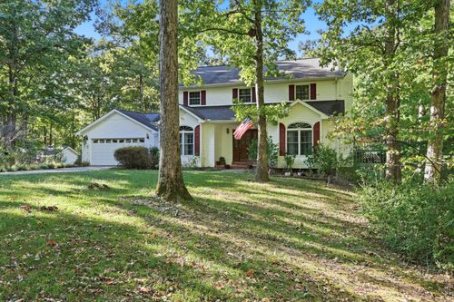 187 Oak Crest Dr, Tennessee Ridge, TN, 37178-6054 | Card Image