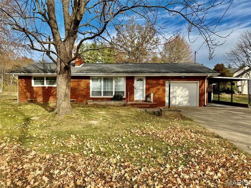 3725 Elmore Dr, Alton, IL, 62002-7325 | Card Image