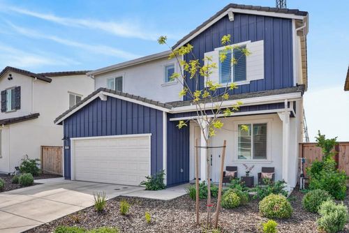 8080 Moongate Way, Roseville, CA, 95747-7074 | Card Image
