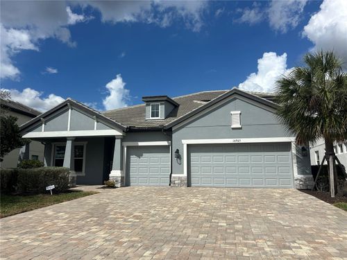 16905 Sweetwater Village Dr, Bradenton, FL, 34211-5571 | Card Image