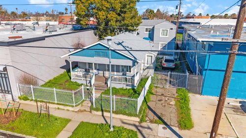715 Dixieanne Avenue, Sacramento, CA, 95815 | Card Image