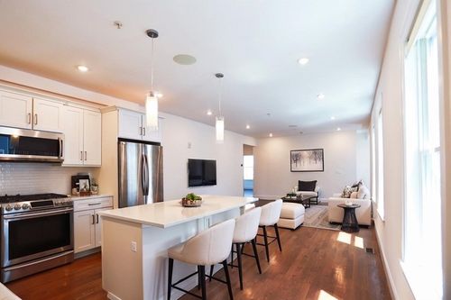 1-76 Flint St, Somerville, MA, 02145-4021 | Card Image
