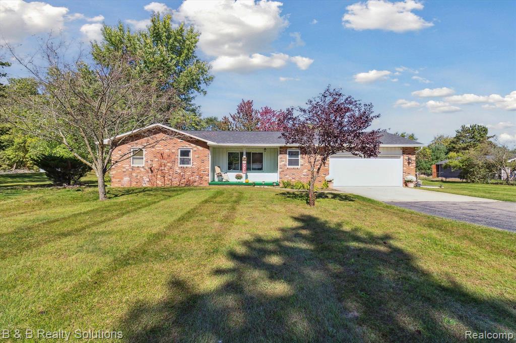 Mount Morris Rd, Columbiaville, MI 48421 #1