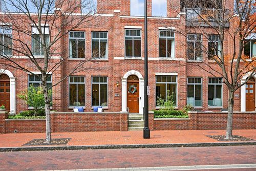 th253-250 Daniel Burnham Sq, Columbus, OH, 43215-2689 | Card Image