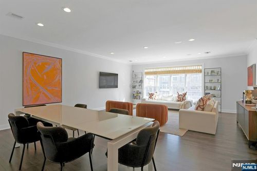 51 Lexington Ct, Englewood, NJ, 07631-3082 | Card Image