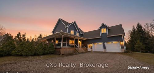 561 Louisa Street, Saugeen Shores, ON, N0H2L0 | Card Image