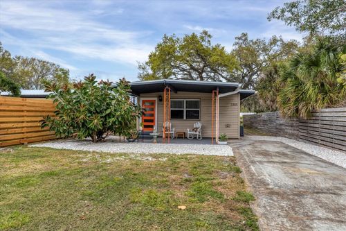 2305 Novus St, SARASOTA, FL, 34237-8005 | Card Image