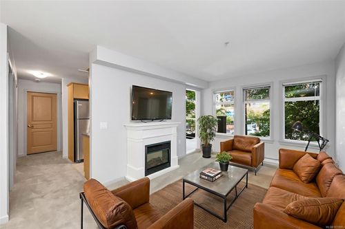 214-655 Goldstream Ave, Langford, BC, V9B2W8 | Card Image