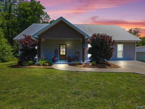 310 4th St Nw, Arab, AL, 35016-6301 | Card Image