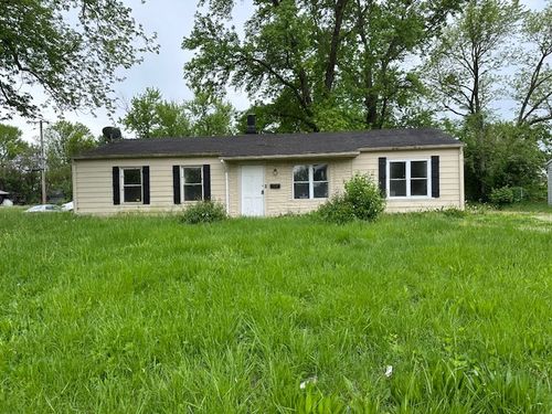 21 Westwood Dr, Cahokia, IL, 62206-3116 | Card Image