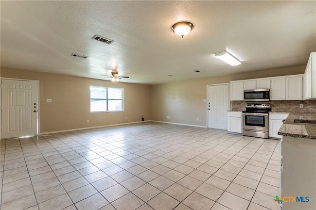 1015 - 1001 Cherokee Trl, Condo with 0 bedrooms, 0 bathrooms and null parking in Kempner TX | Image 5