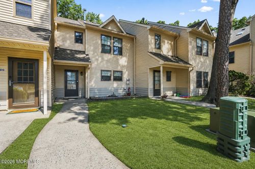 401 Wildflower Ct, Jackson, NJ, 08527-4137 | Card Image