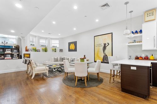 1-1471 Beacon St, Brookline, MA, 02446-4708 | Card Image