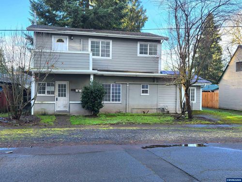 816 14th Ave, Sweet Home, OR, 97386-2235 | Card Image