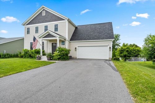 101 Horseshoe Cir, Milton, VT, 05468-8441 | Card Image