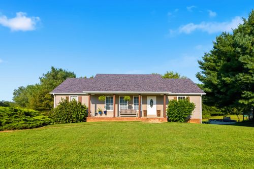 415 Country Dr, Hustonville, KY, 40437-8718 | Card Image