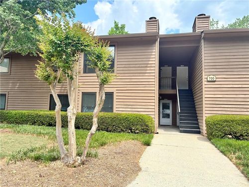 701 Parkaire Xing, Marietta, GA, 30068 | Card Image