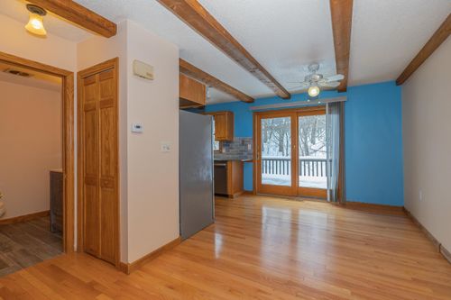 b-4B Pine Isle Dr, Derry, NH, 03038-1661 | Card Image