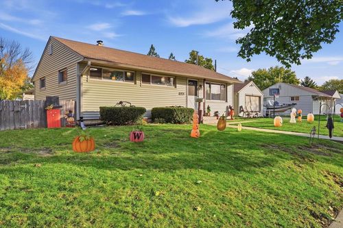 6436 W Ohio Avenue, Milwaukee, WI, 53219 | Card Image