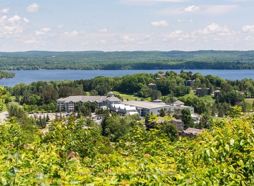 421-421 Deerhurst Dr, Huntsville, ON, P1H | Card Image
