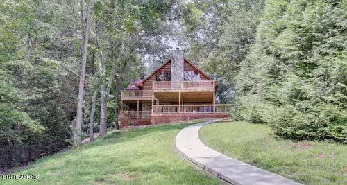 447 Lakeside Rd, Vonore, TN, 37885-2013 | Card Image