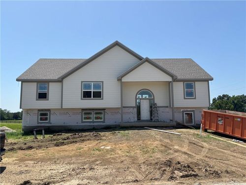 32 Sw 160th Rd, Warrensburg, MO, 64093-4520 | Card Image