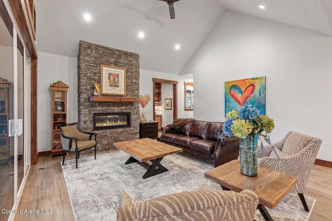 665 W Harbor View Dr, House other with 3 bedrooms, 4 bathrooms and null parking in Coeur D Alene ID | Image 7