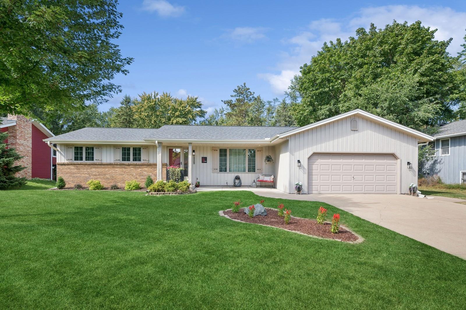 Genesee Ave, Saint Paul, MN 55124