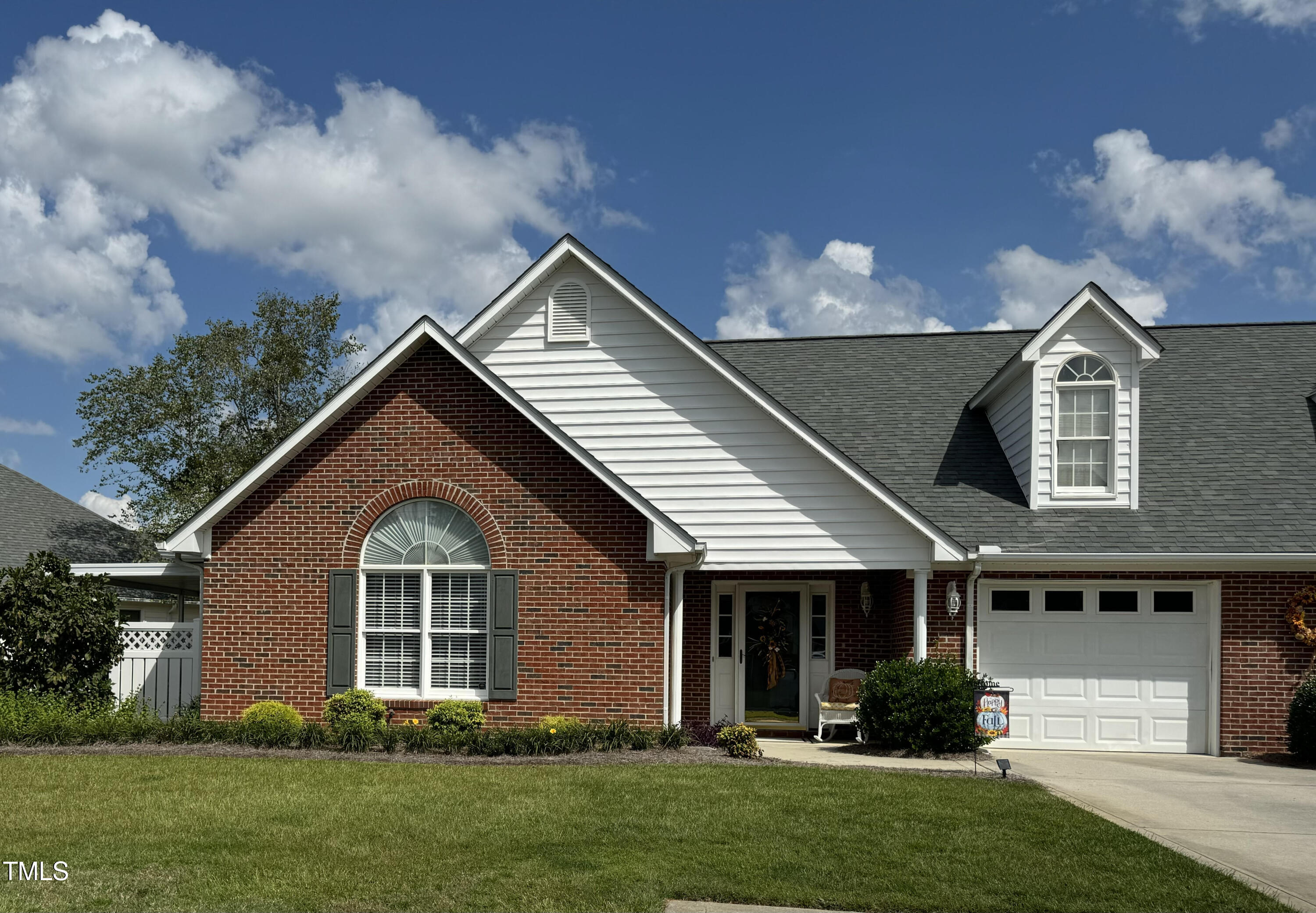Chadbury Dr, Dunn, NC 28334